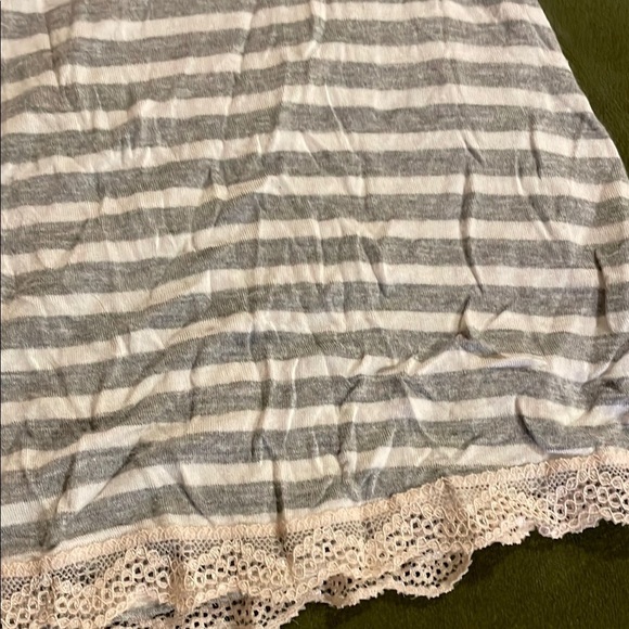 Honeydew Gray and White Ribbed Lace Detail Racerback Tank Top Sleep Shirt - Picture 4 of 6